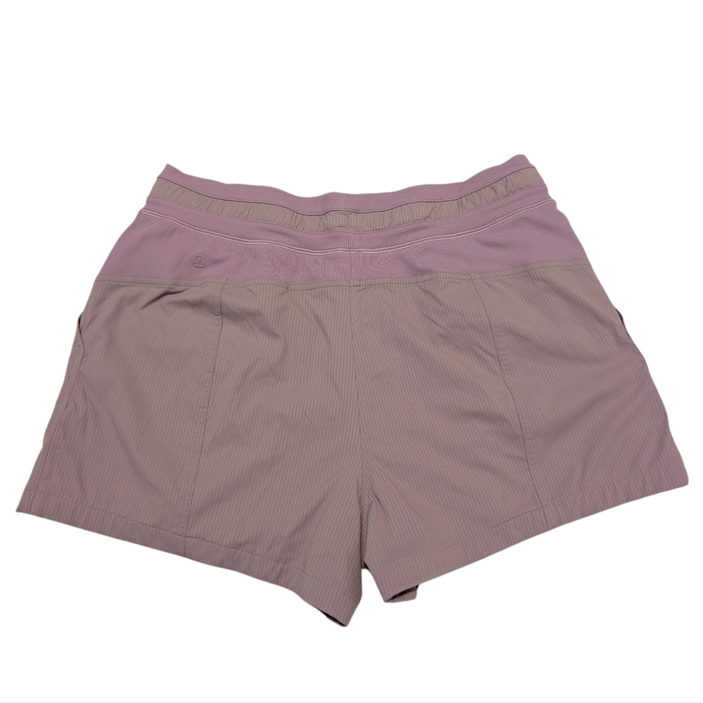 Lululemon Dance Studio High-Rise Short Lined 3.5" Lavender Lux Size 10 NWT - Picture 8 of 10